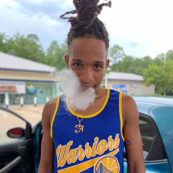 Meet your Posher, Bryant - Picture 1 of 1